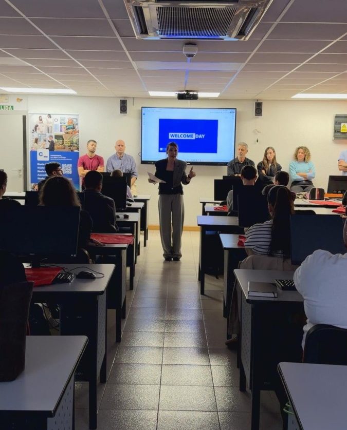 Más de medio centenar de futuros diseñadores comienzan su formación en Creanavarra | WhatsApp Image 2026 09 18 at 11.59.00 2 e1789729734316